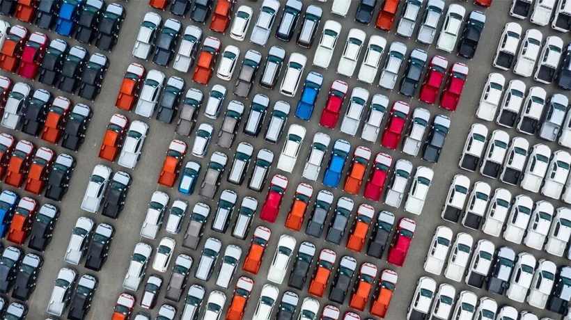 2025中国汽车产业十大趋势：价值重构与全球竞争新阶段