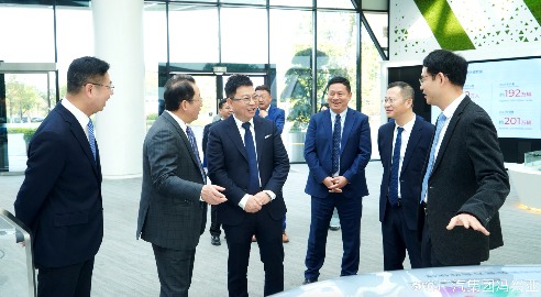 广汽与华为深度合作推进鸿蒙生态建设，助力智能出行方案升级