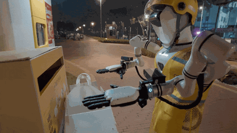 机器人配送小哥全球首秀，揭秘手眼协同与全栈AI技术闭环